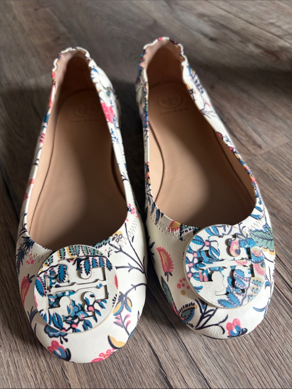 Tory Burch Floral Minnie Ballet Flats - Picture 5 of 6